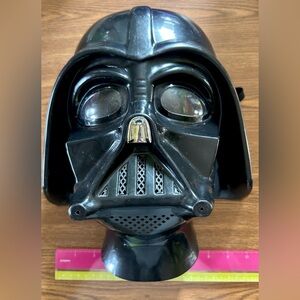 2005 Darth Vader Helmet Mask - Black Star Wars Collectible Rubies Costumes